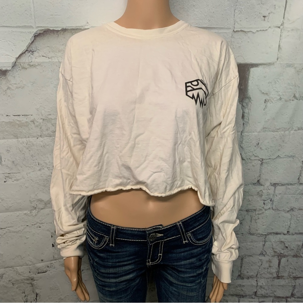 Nature Backs Cropped Sweatshirt - Picture 2 of 4